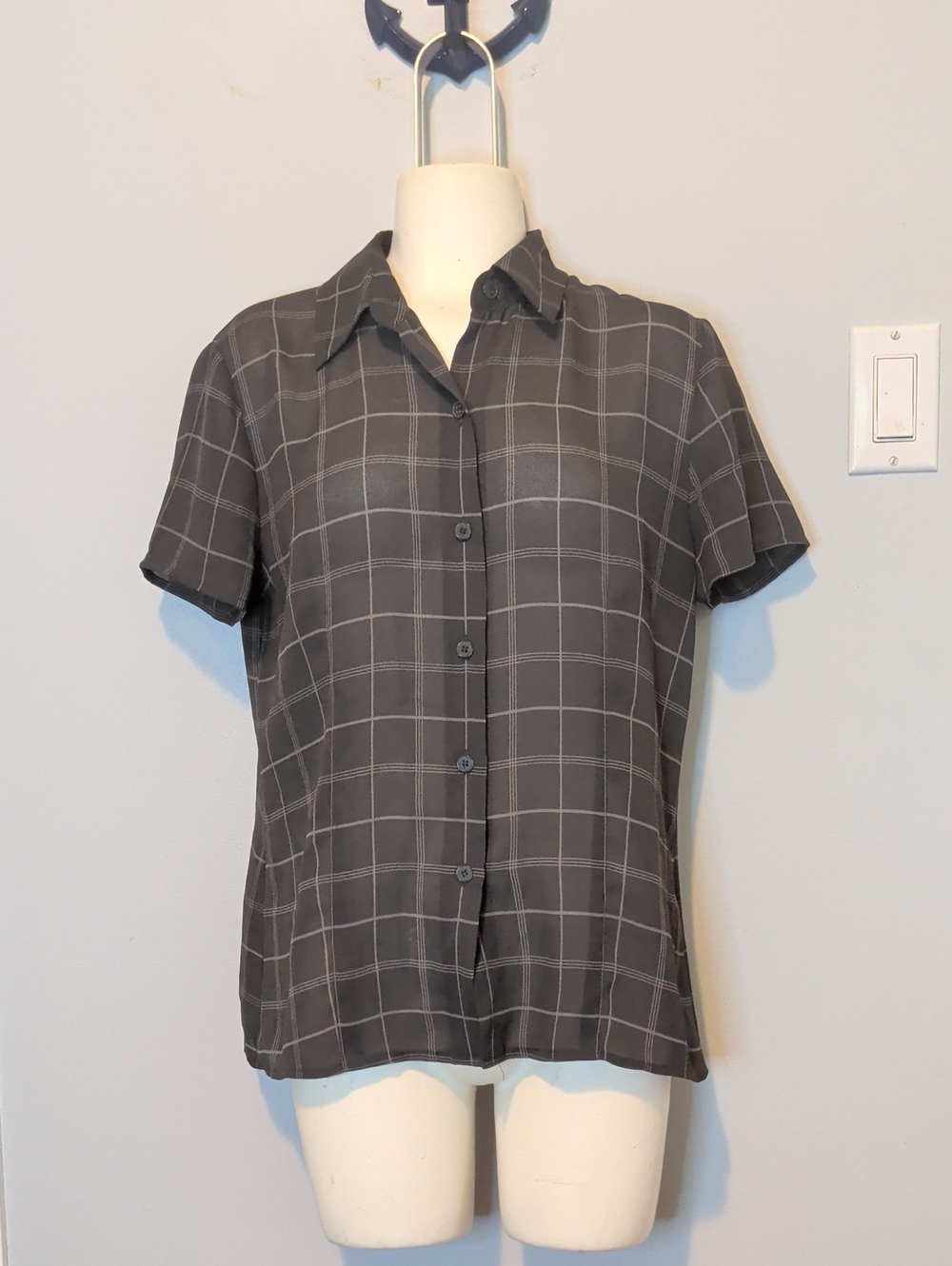 Chaus Gray Windowpane Button-Front Short Sleeve Sheer Blouse
